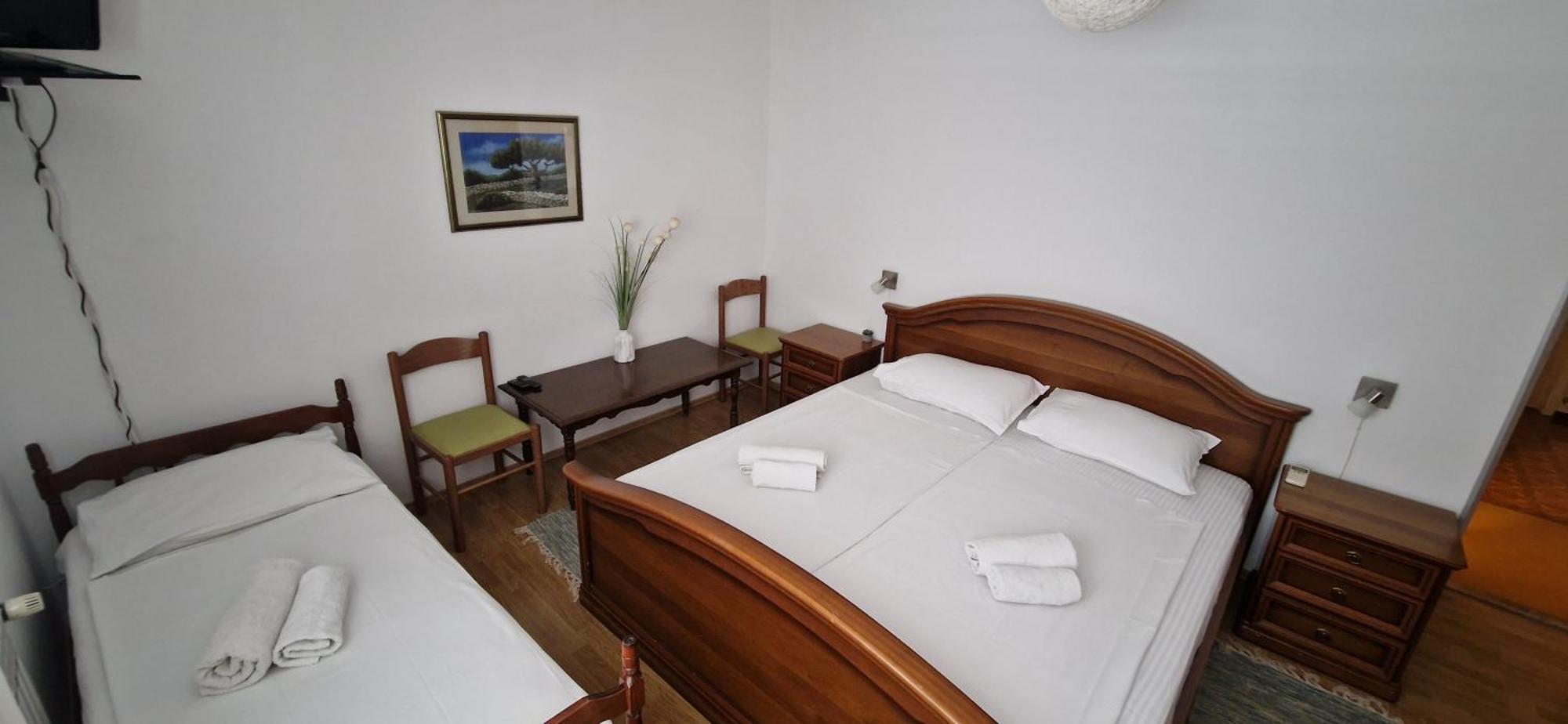 Palute Hotel Supetar Bagian luar foto